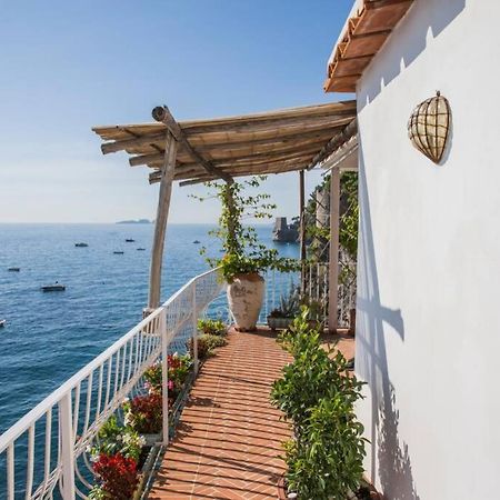 I Delfini Leilighet Positano Eksteriør bilde